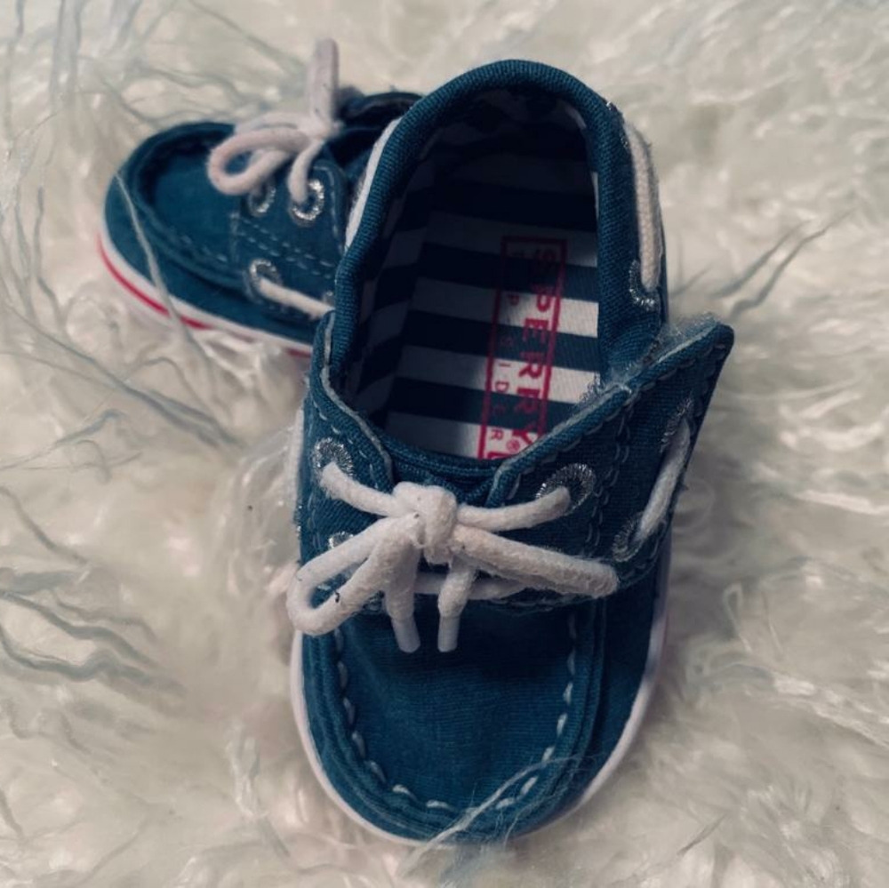 Sperry shoes 👶